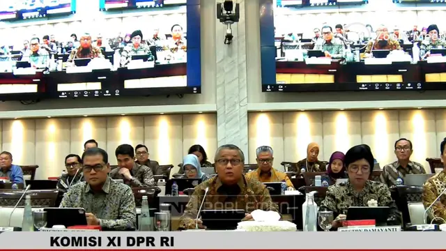 Gubernur Bank Indonesia (BI) Perry Warjiyo saat Rapat Kerja dengan Komisi XI, di Jakarta, Rabu (8/4/2026). (Foto: Liputan6.com/Arief RH)