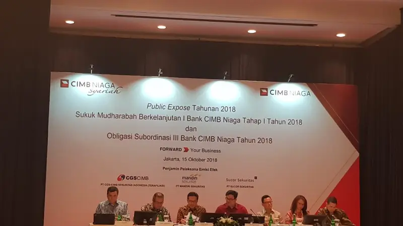 Presiden Direktur PT Bank CIMB Niaga Tbk (BNGA) Tigor M Siahaan dalam paparan publik di Jakarta, Senin (15/10/2018). Liputan6.com/Bawono Yadika