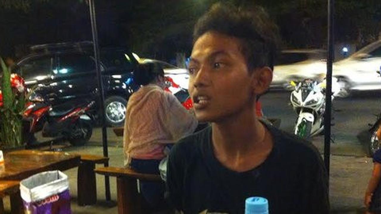 Kisah pengamen ABG di Pasar Minggu yang kuasai 7 bahasa asing