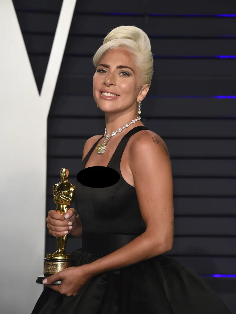 Lady Gaga dalam Oscar 2019 (Photo by Evan Agostini/Invision/AP)