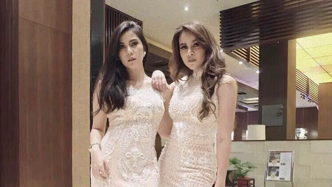 [Bintang] Olla Ramlan dan Cynthia Ramlan