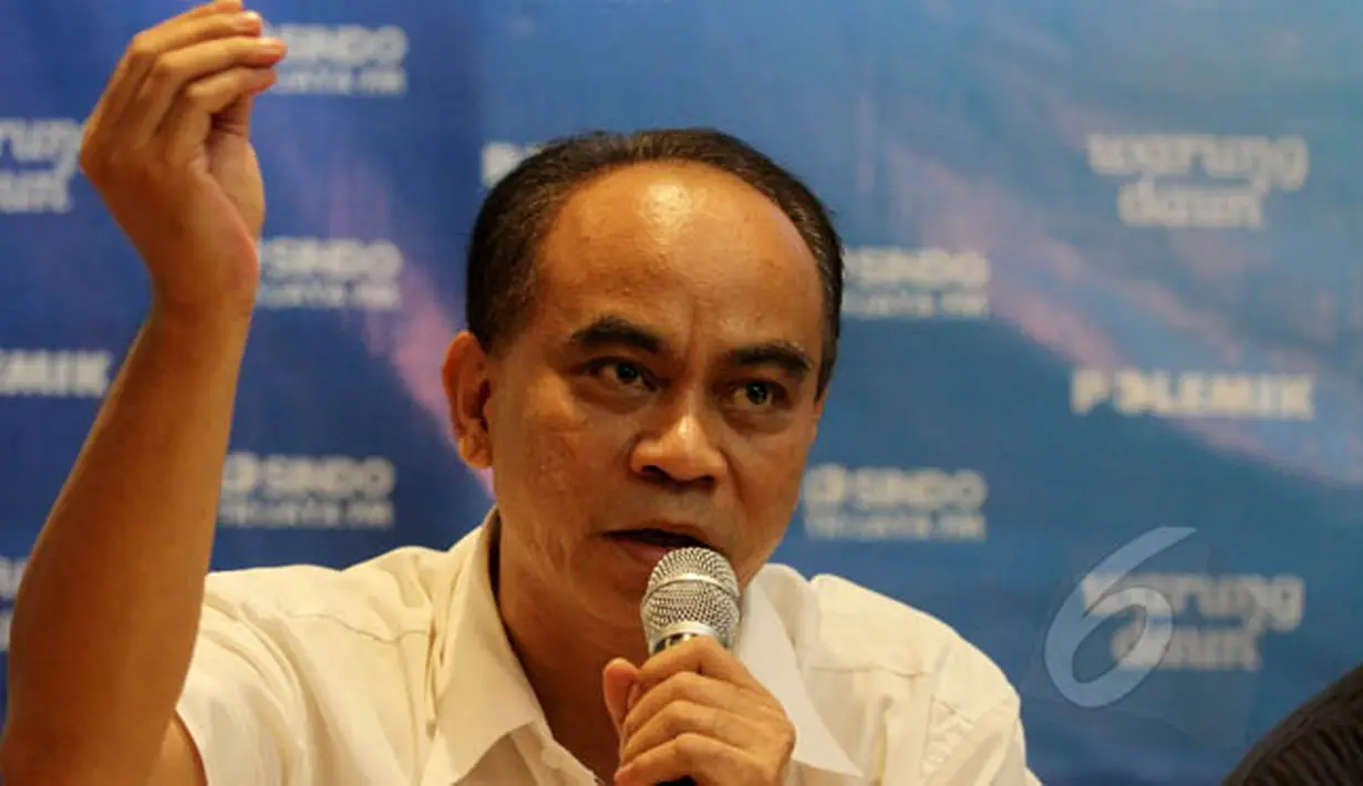 Ketua Umum DPP Projo Budi Arie Setiadi berbicara saat diskusi polemik bertajuk 'Banyak Pilihan Untuk Jokowi' di Jakarta, Sabtu (7/2/2015). (Liputan6.com/Johan Tallo) 