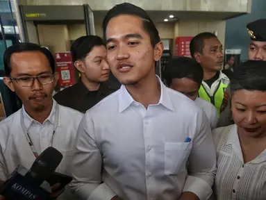 Putra bungsu Presiden Joko Widodo sekaligus Ketua Umum Partai Solidaritas Indonesia, Kaesang Pangarep usai memberikan klarifikasi di Gedung Anti Corruption Learning Centre (ACLC) Komisi Pemberantasan Korupsi (KPK) C1, Jakarta, Selasa (17/9/2024). (Liputan6.com/Angga Yuniar)