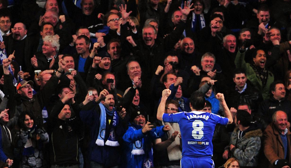 Frank Lampard merupakan gelandang box-to-box yang kreatif dan kuat secara teknis di skuad Chelsea. Selain itu, Lampard juga menjadi pencetak gol yang produktif. Ia telah memenangkan 3 gelar Liga Inggris dan 1 gelar Liga Champions bersama The Blues. (AFP/Giuseppe Cacace)