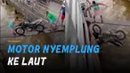 Tidak diketahui mengapa kapal tak mendekat ke dermaga agar mempermudah pengangkutan.