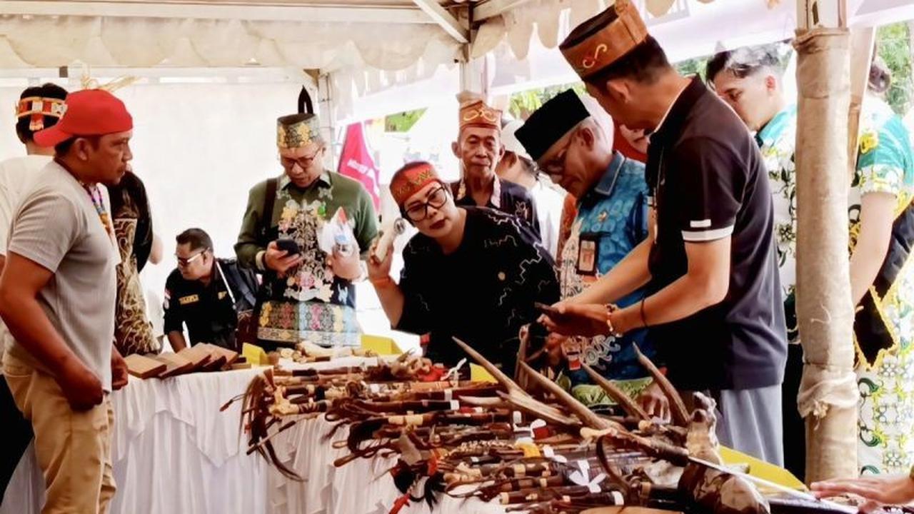 Bukan Sekadar Senjata, Mandau Khas Dayak Diusulkan Jadi Warisan Budaya Dunia UNESCO