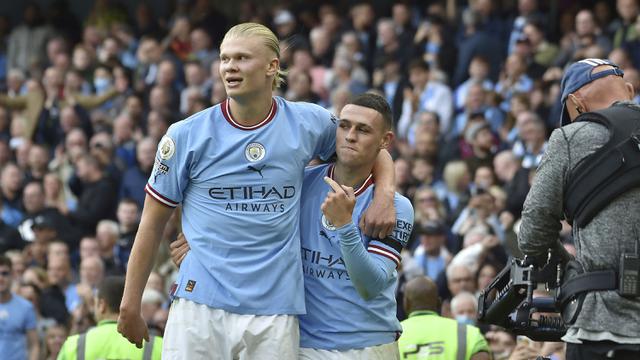 Foto: Aksi Memukau Erling Haaland dan Phil Foden Saat Man City Bantai MU di Liga Inggris, Keduanya Cetak Rekor Baru