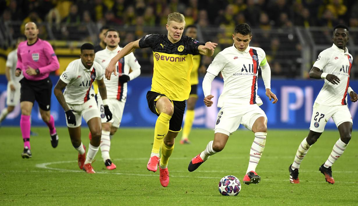 2. Erling Haaland (Norwegia) - Striker muda berusia 19 tahun ini tampil impresif selama membela Borussia Dortmund. Di Timnas Norwegia, Erling Haaland sudah tampil sejak U-15 dan telah 2 kali bermain untuk Timnas Senior. (AFP/Ina Fassbender)