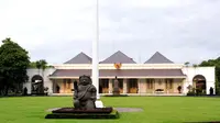 Gedung Agung atau Istana Yogyakarta yang menjadi kediaman Presiden Sukarno selama pemindahan Ibu Kota ke Yogyakarta. (Ist)