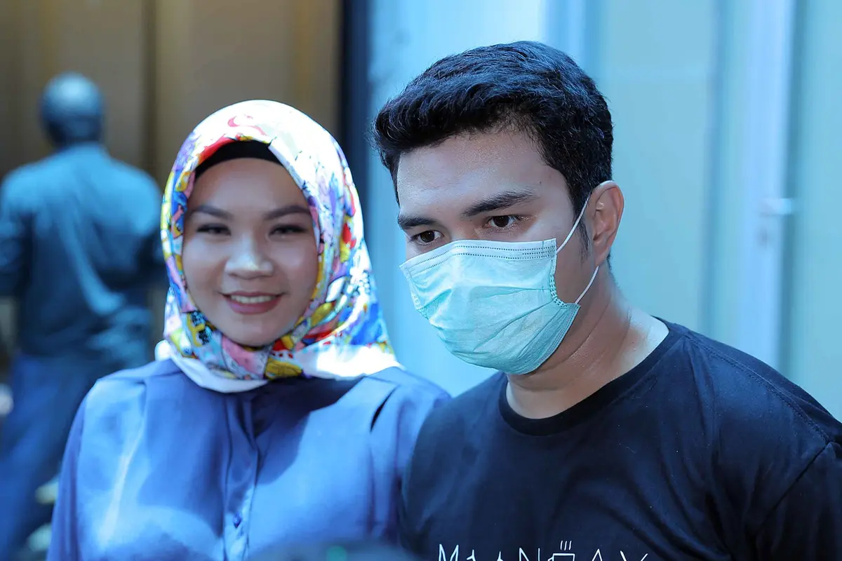 Aldi Taher 
