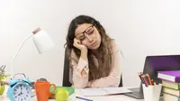 7 Zodiak Paling Rajin Mengambil Cuti Kerja, Gampang Stres dan Butuh Healing
