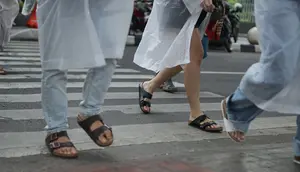 Dulu Dicap Buruk Rupa, Kini Birkenstock Jadi Simbol Kelas