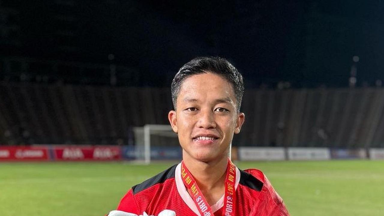 Rio Fahmi juga merupakan bagian dari skuad Indonesia yang berhasil meraih medali emas di ajang SEA Games 2023 di Kamboja.