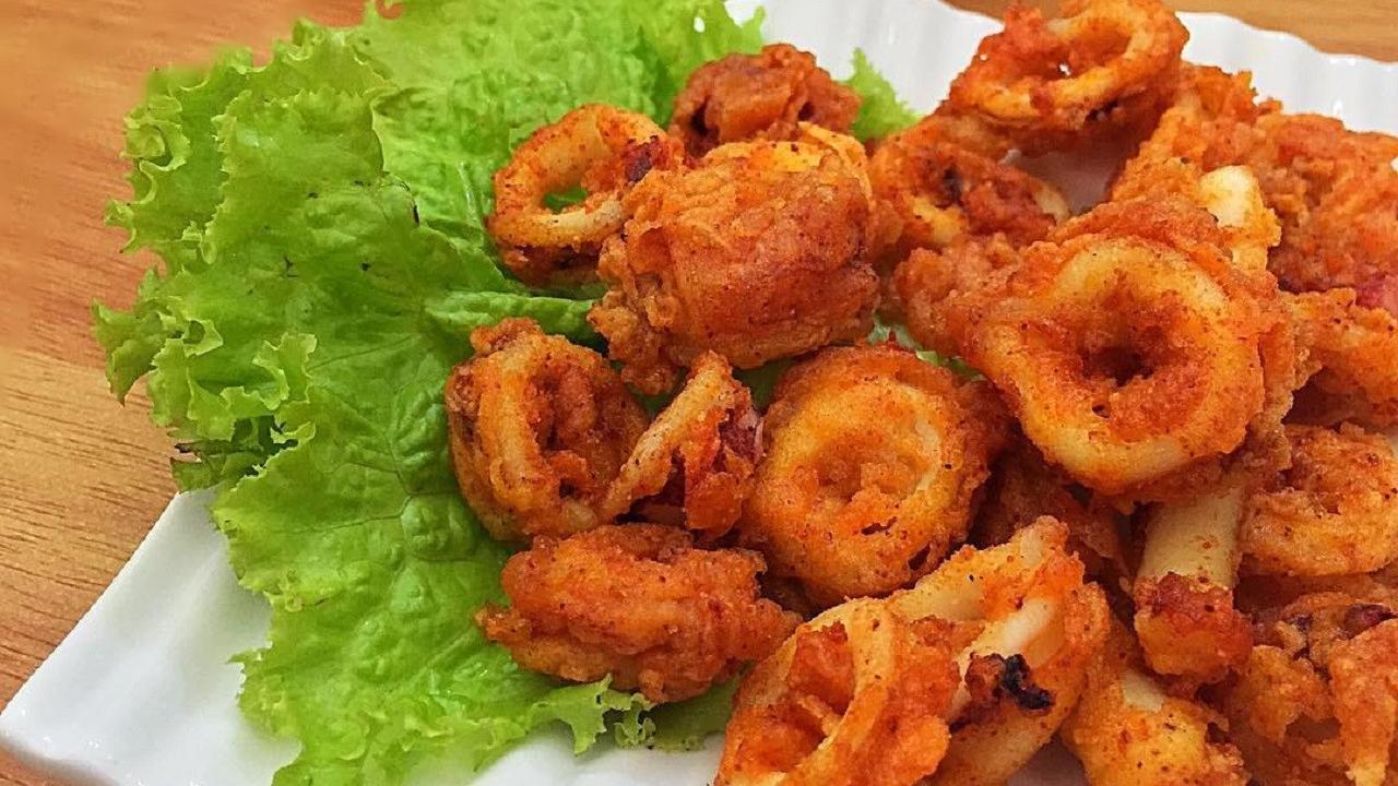 Cumi goreng cabai kering