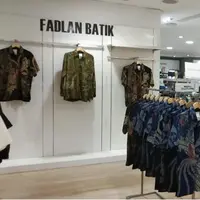Dari Reseller Keluarga hingga Tembus Mall Modern, Perjalanan Fadlan Batik