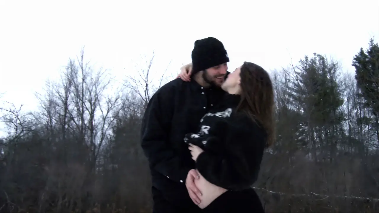 Hailee Steinfeld Announces First Pregnancy with Josh Allen