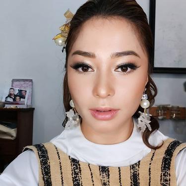 Tips Makeup Lebaran Saat Di Rumah Aja Ala Mua Ira Sumardi Beauty