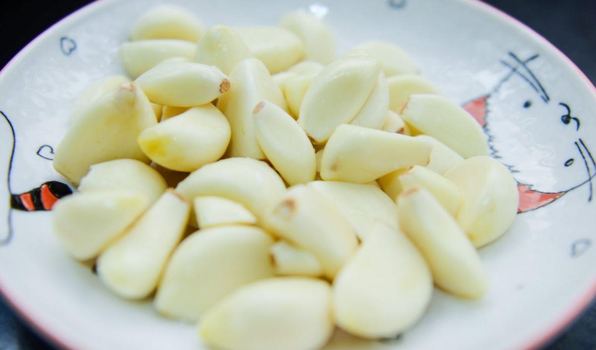 13. Masker Bawang Putih