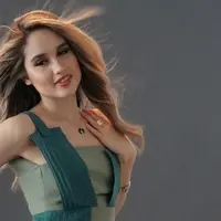 Pola makan Cinta Laura sempat tak terkontrol. Saat Cinta konsultasi ke ahli gizi, ia pun kaget dengan presentase lemak yang ada dalam tubuhnya.  