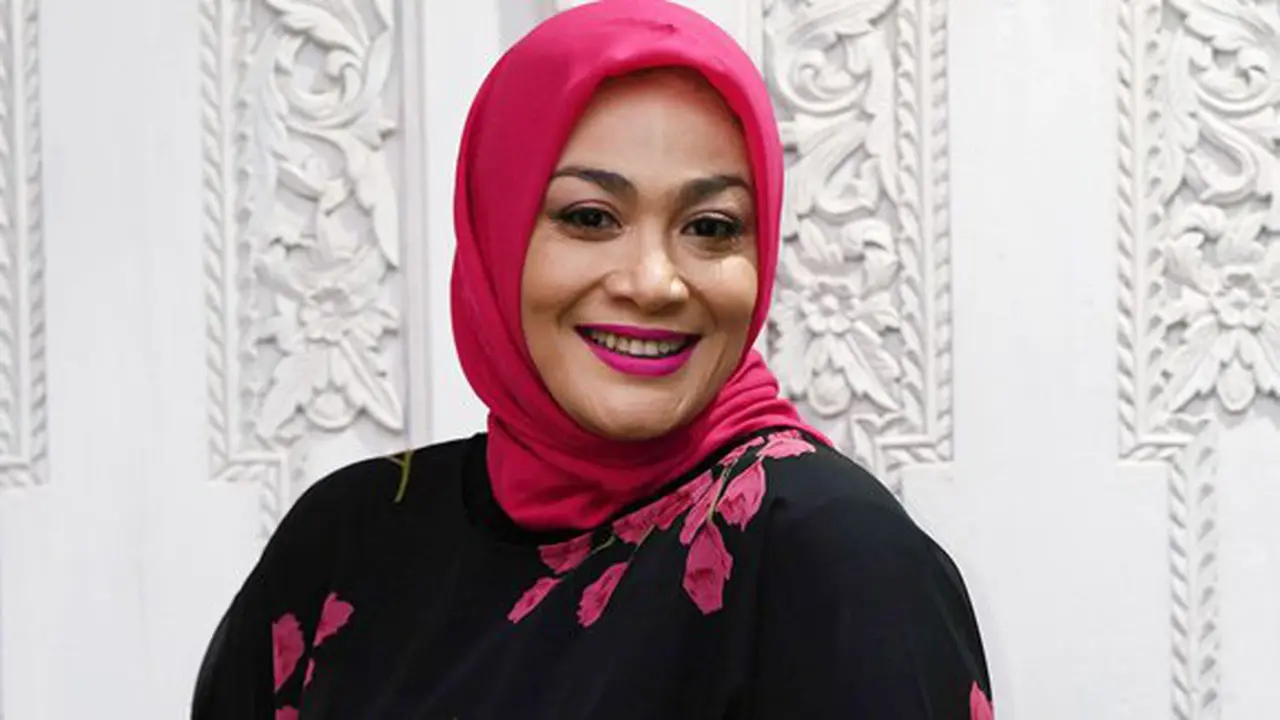 Hughes membagikan berbagai tips diet kenyang di Vlognya/ Copyright: aura.tabloidbintang