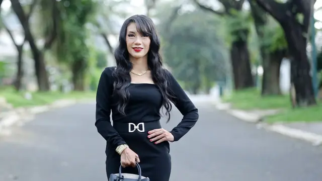Deva Indah