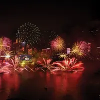 Pertunjukan kembang api musikal terbesar di Hong Kong. (Foto: Hong Kong Tourism Board)