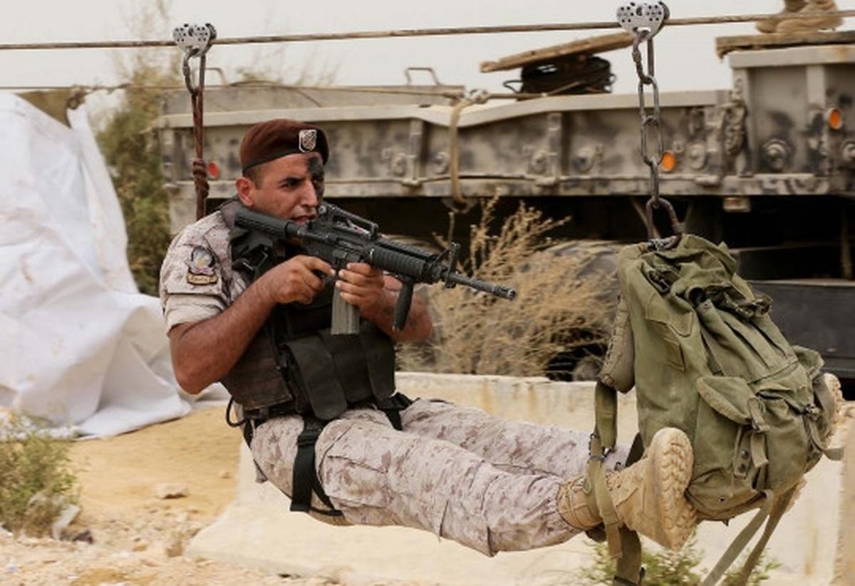 Mengintip latihan ekstrem tentara Lebanon yang bikin merinding