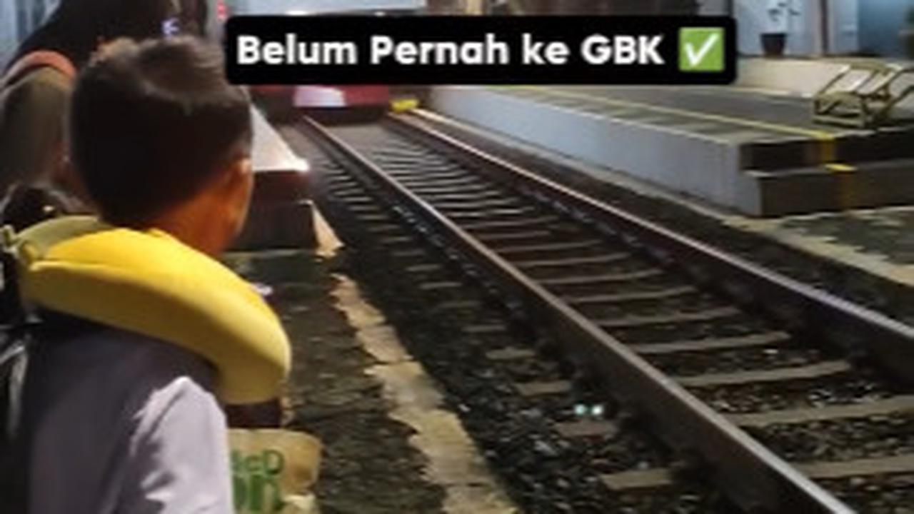 Kisah Ayah & Anak Gagal Nonton Timnas Walau Sudah Nekat ke Jakarta Meski Tak Punya Tiket