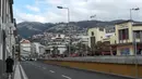 Suasana Old Town Funchal, Portugal yang kerap menjadi daya tarik wisatawan karena warisan budayanya. Kota ini merupakan tempat bintang Real Madrid, Cristiano Ronaldo, lahir dan dibesarkan. (Bola.com/Reza Khomaini)