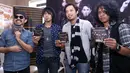 Beberapa waktu lalu Zian sempat mengumumkan secara resmi pengunduran dirinya dari band yang sudah melambungkan namanya selama ini untuk bersolo karir. (Nurwahyunan/Bintang.com)