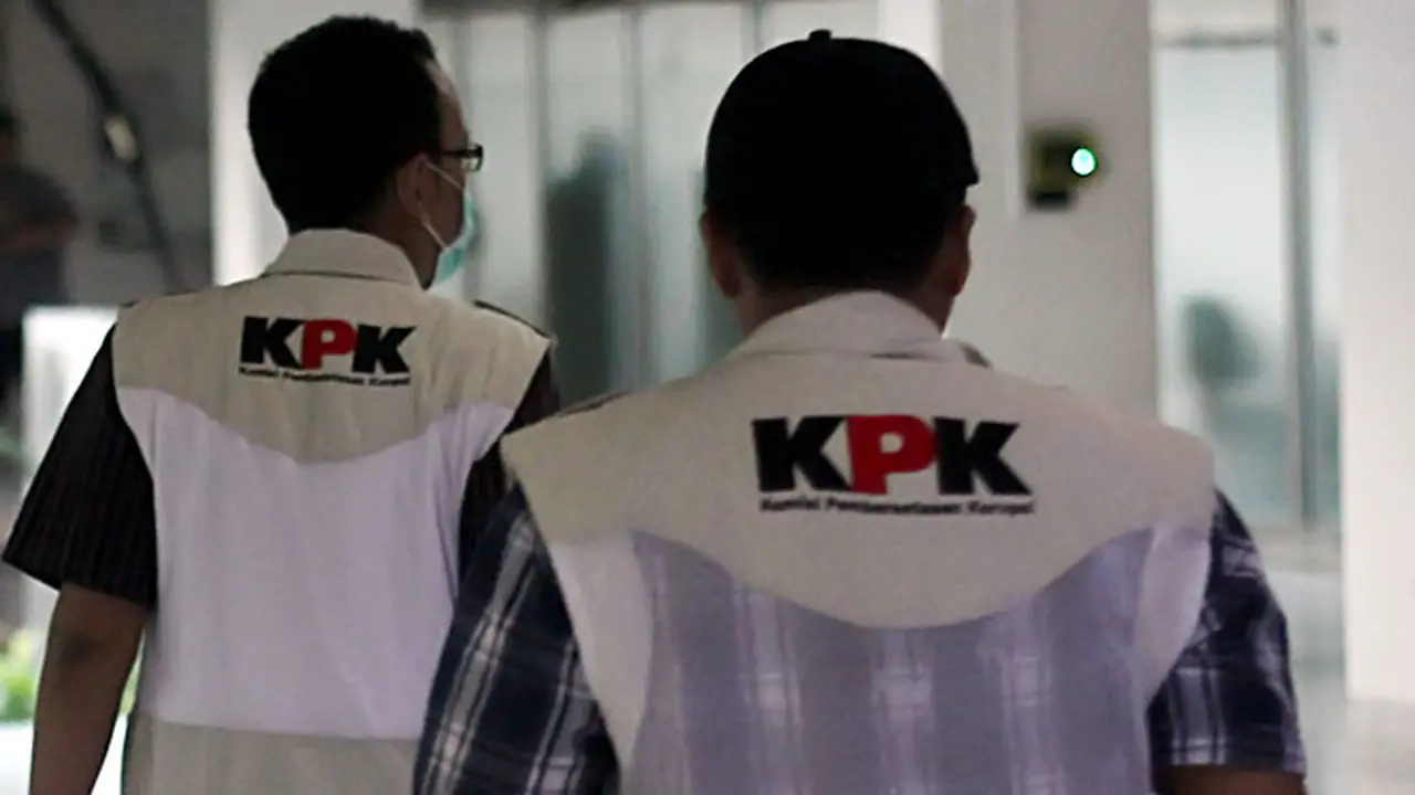 (Lip6siang) KPK Geledah Ruang Kerja Bupati Bogor