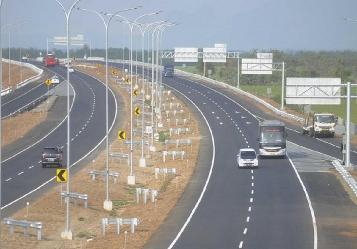 Melihat kelengangan Tol Cipali yang akan digunakan para pemudik
