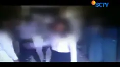 Dalam video amatir berdurasi 1 menit 37 detik itu, terlihat jelas perundungan yang terjadi.