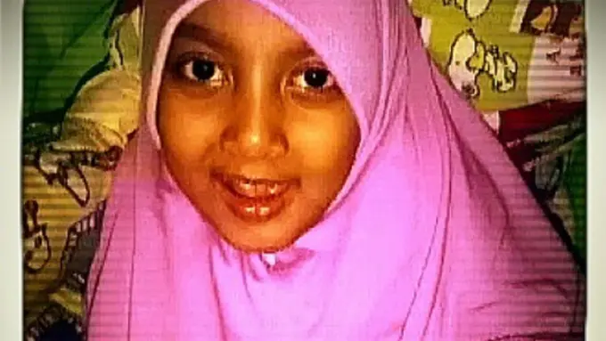 [Bintang] Cantika Mendiang Anak Komeng