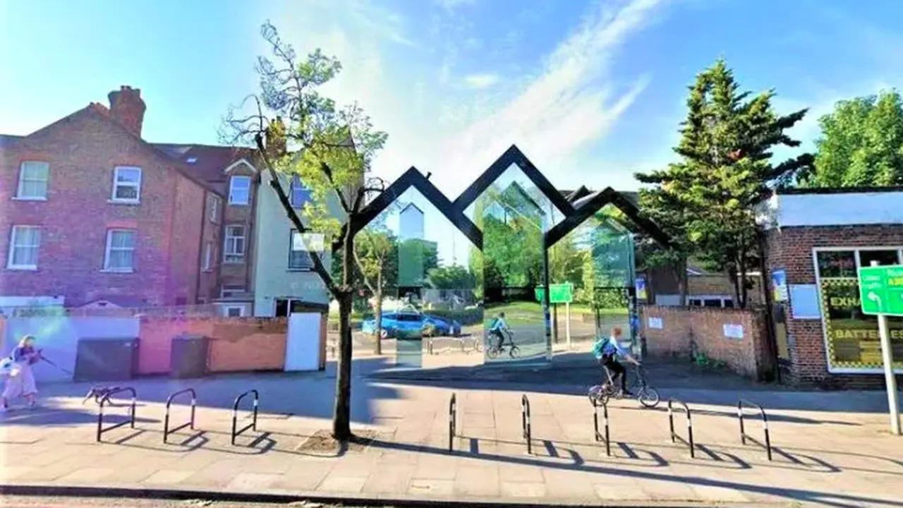 invisible house di London jadi viral