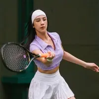 OOTD sporty Anya Geraldine. (credit:instagram.com/anyageraldine)