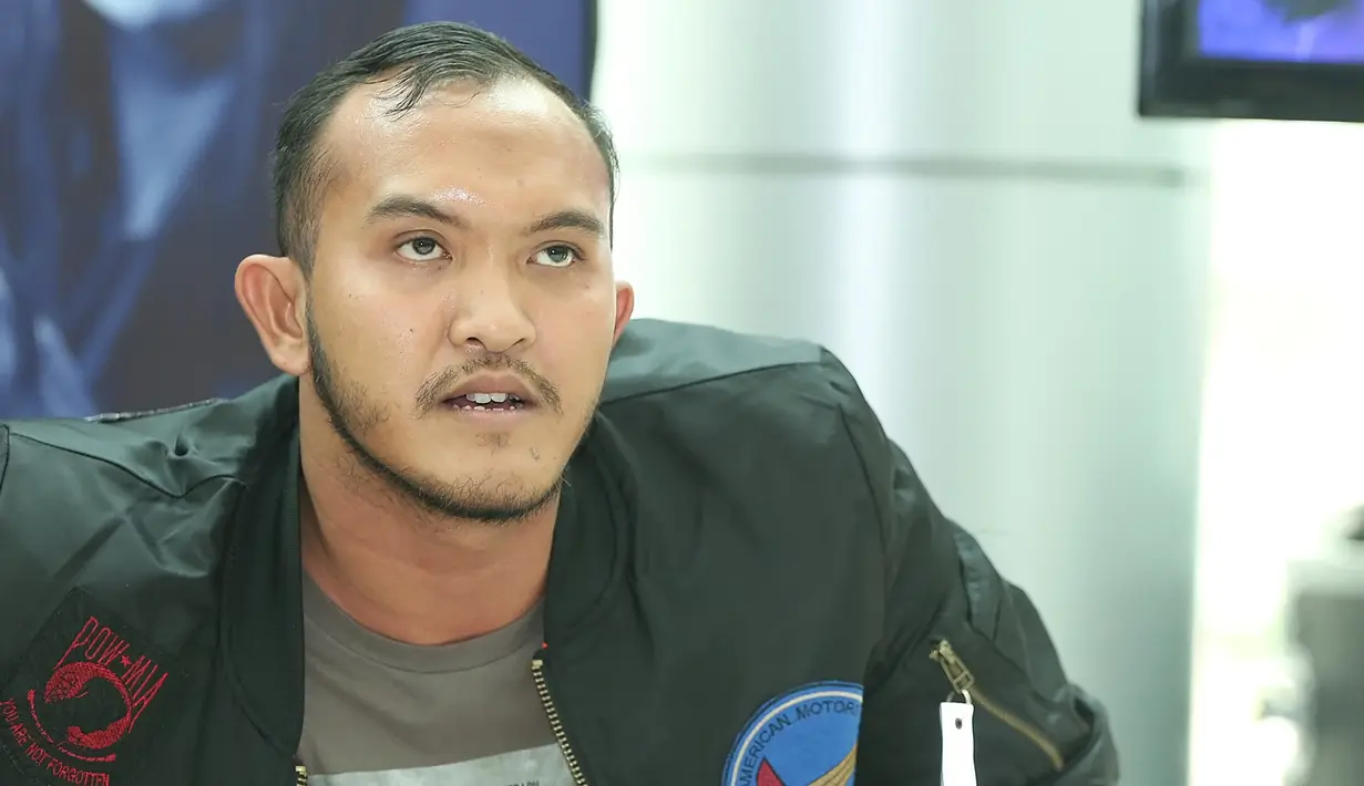 Uniknya, Caisar pun berharap lewat Pesbukers Mencari Bakat yang audisinya yang akan diadakan di empat kota itu, akan ada talenta baru yang berbakatjoget. Alasanya, agar dirinya memiliki teman untuk berjoget nantinya. (Bambang E.Ros/Bintang.com)