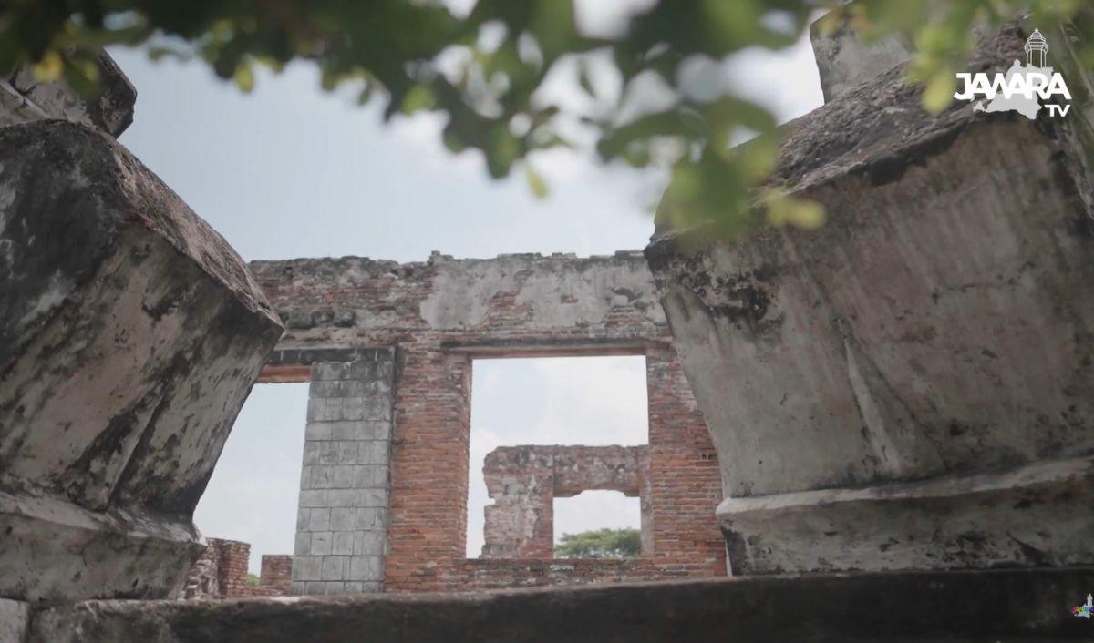 Tersisa Puing-Puing Bangunan