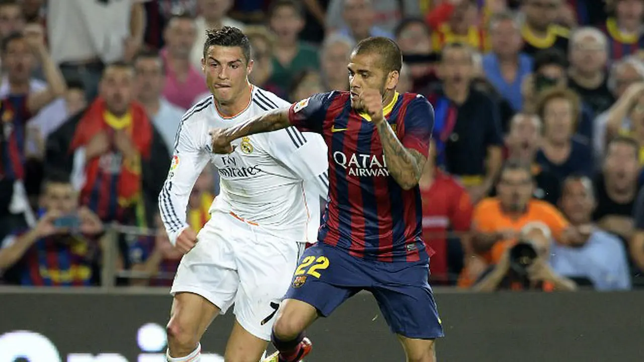cristiano-ronaldo-dani-alves-131121b.jpg