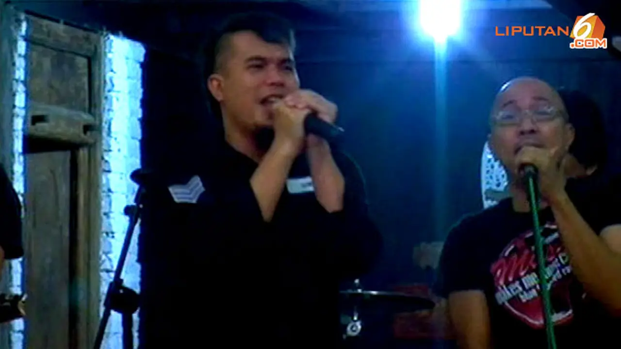 ahmad-dhani-130901b.jpg