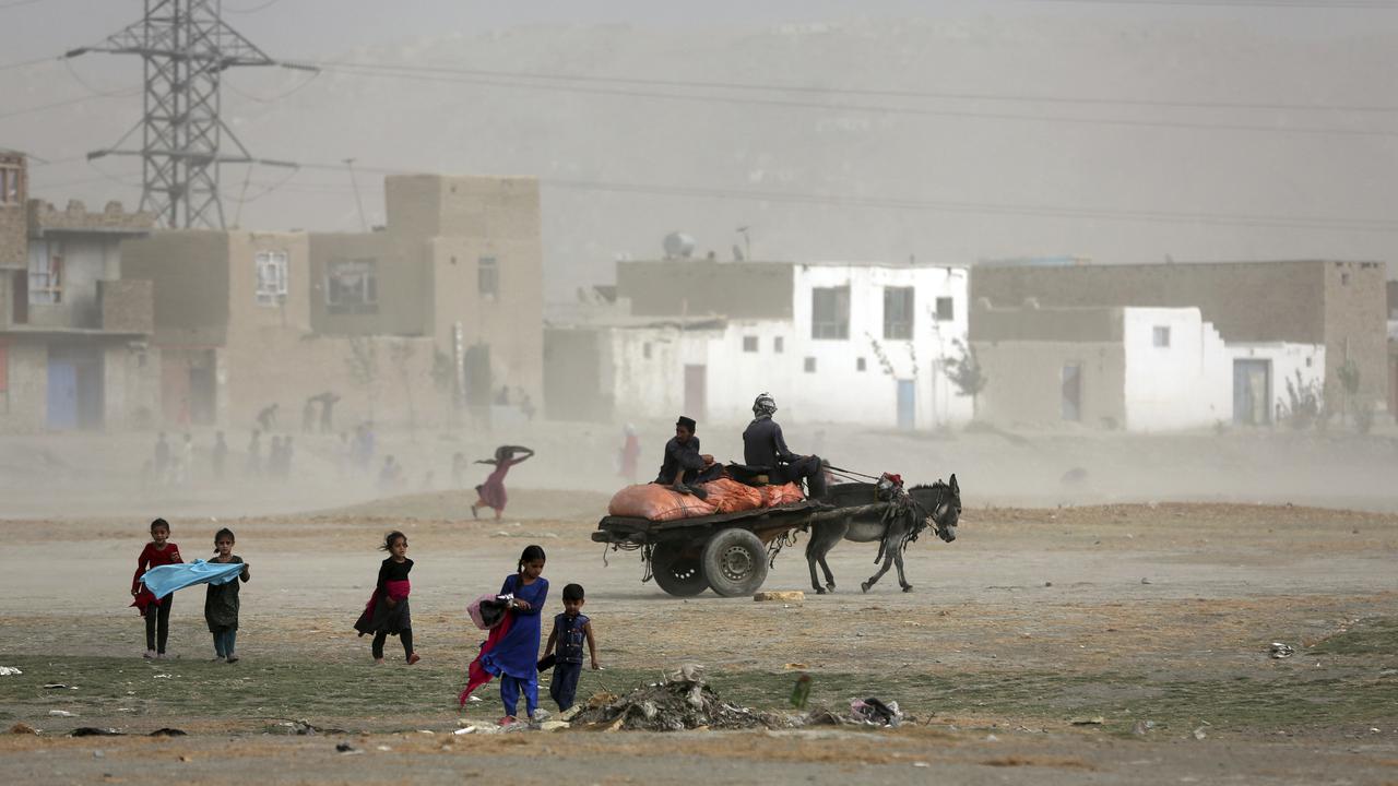 Badai Pasir Terjang Afghanistan