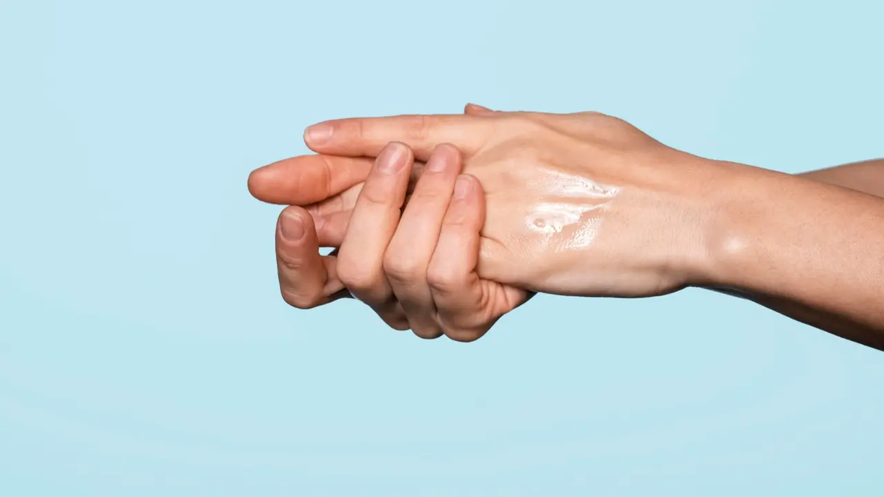Cleaning Hand