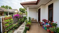 8 Inspirasi Taman Bunga Mini di Teras Rumah Sederhana yang Bikin Tetangga Ikut Kagum