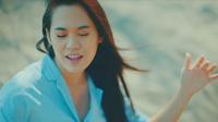 Sheryl Sheinafia Merilis Single Terbaru Berjudul Positif. sumberfoto: Vidio