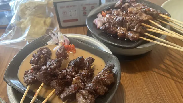 Rekomendasi Tempat Makan Dekat Stasiun Tanah Abang