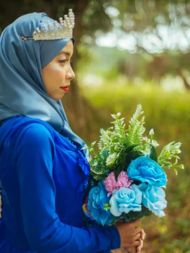 Calon Suami Balikan ke Mantan, Viral Wanita Ini Prewedding Sendirian Bikin Pilu