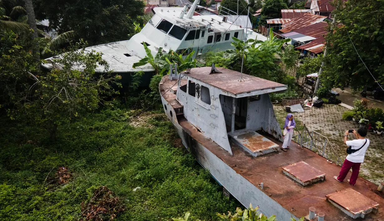 Gempa tersebut memicu tsunami besar di wilayah pesisir Sumatera, Indonesia menewaskan ratusan ribu orang di belasan negara. (Yasuyoshi CHIBA/AFP)