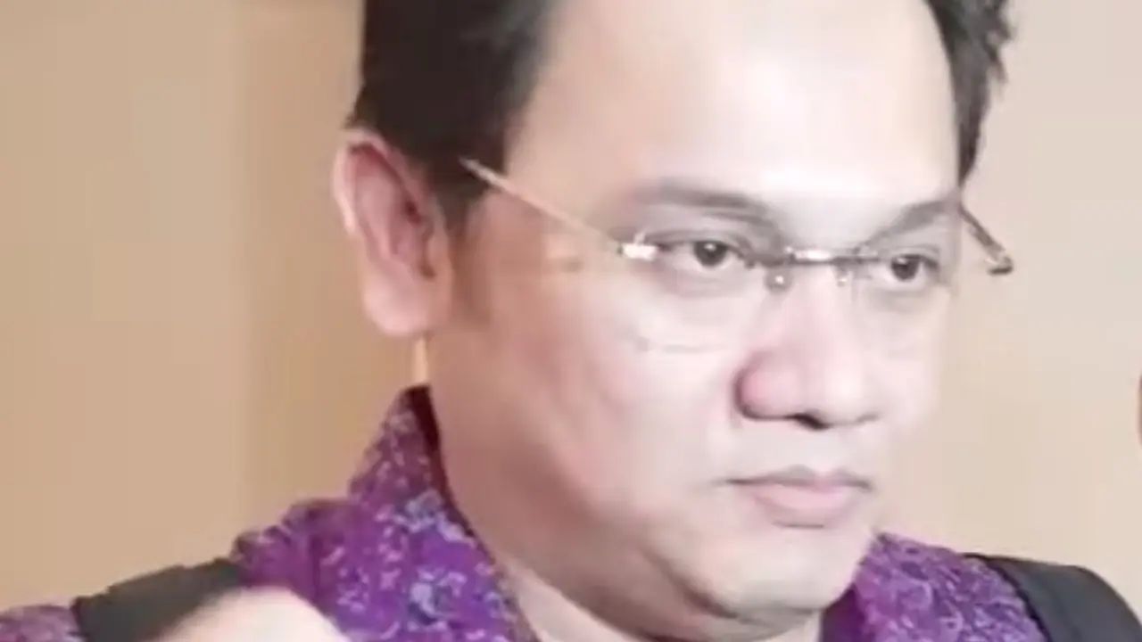 Farhat Abbas. (Foto: Dok. YouTube Cumicumi)