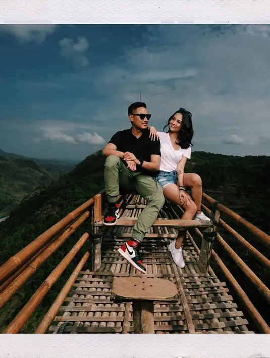 Vanessa Angel dan Lingga Ersan