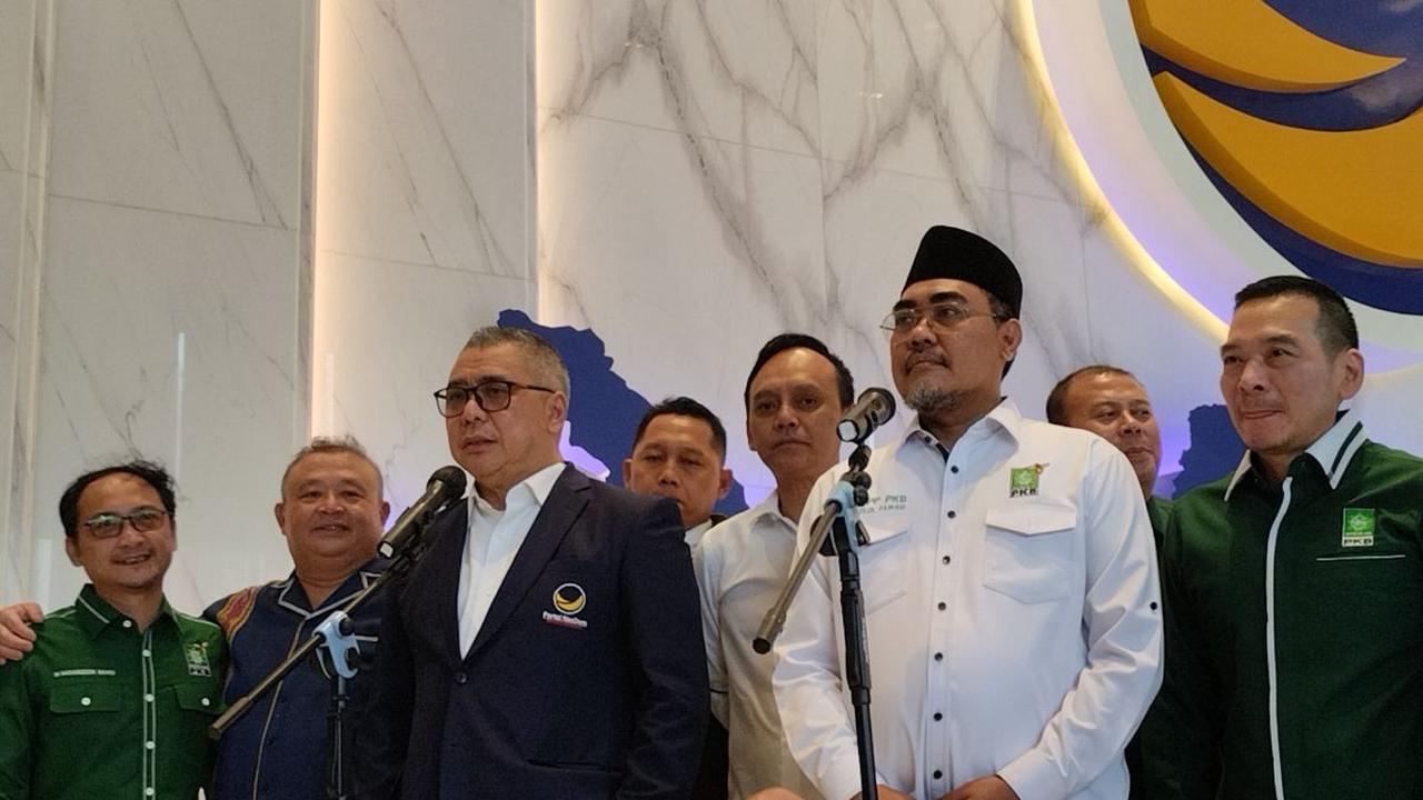 Surya Paloh menyampaikan supaya Koalisi Perubahan tetap dipertahankan. Paloh juga meminta nama Koalisi Perubahan tidak diubah.<br>